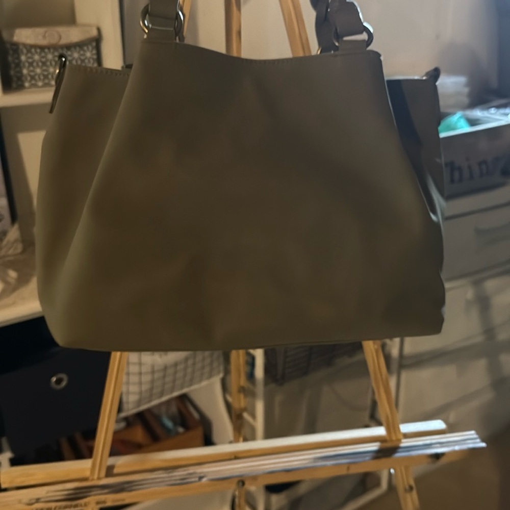 Universal Thread Green Crossbody Bag Minimalist Design